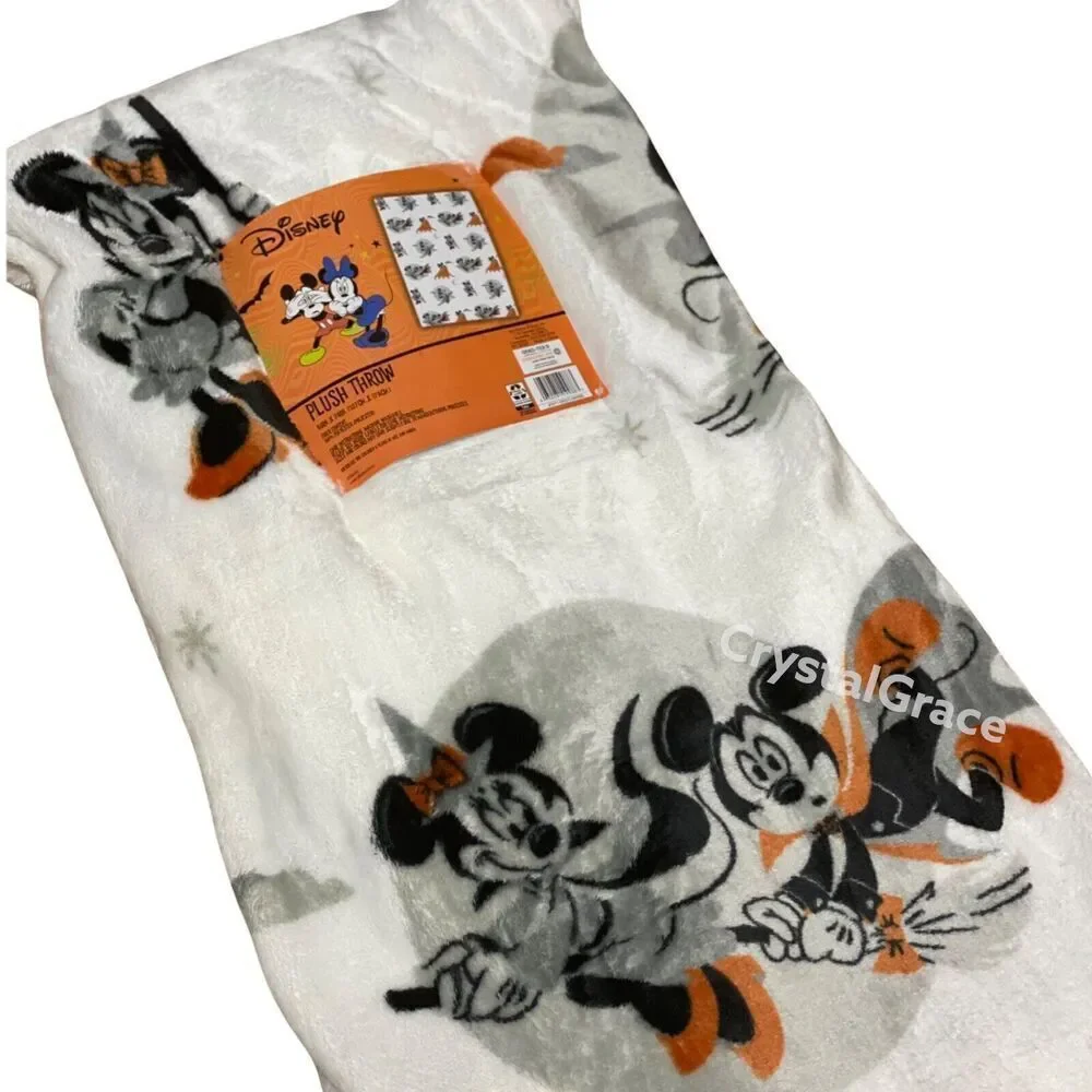 DISNEY Blanket Vampire Mickey & Witch Minnie Halloween Plush Throw 50 x 70 Treat